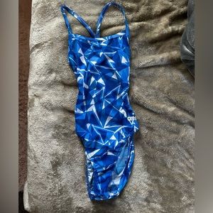 Arena One Piece Suit Size 30